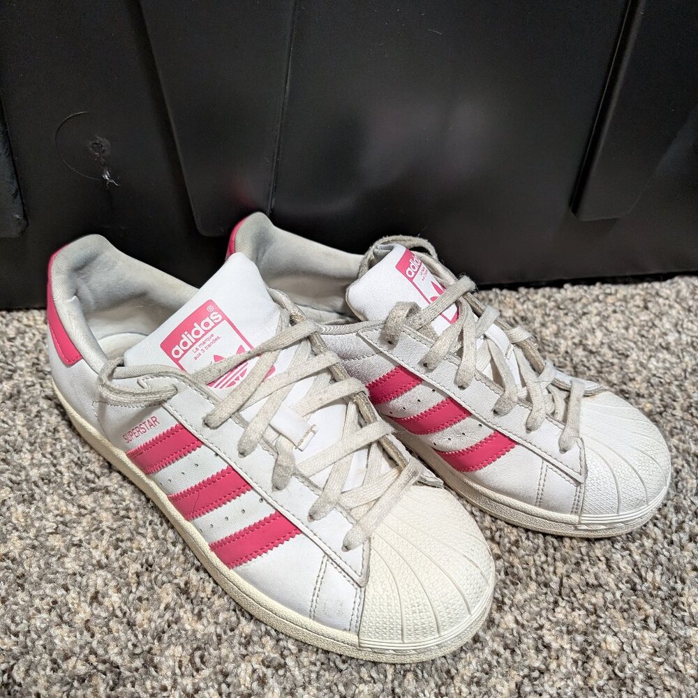 Adidas Superstar Sneakers